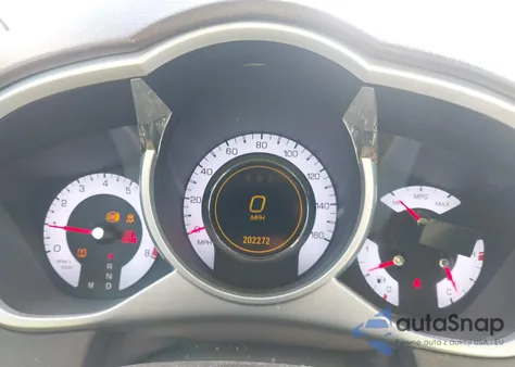 2010 Cadillac Srx Luxury Collection z USA, uszkodzony, nr VIN 3GYFNAEY9AS636047